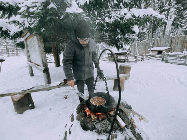 Turismo na Estônia: Fomos conhecer uma vila viking